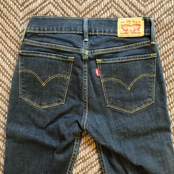 Levi’s 710 Super Skinny Ankle Zippers - Picture 13 of 14